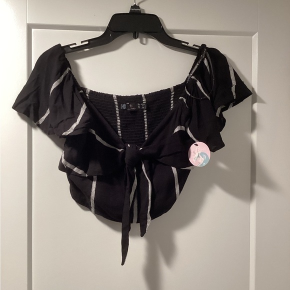 Nwt Volcom Coco Tie Chest Top size small - Picture 3 of 6